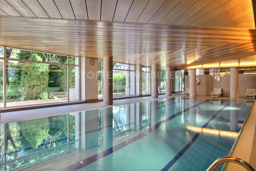Rare attique avec vue imprenable et piscine intérieur - Petit-Saconnex - Exclusivité